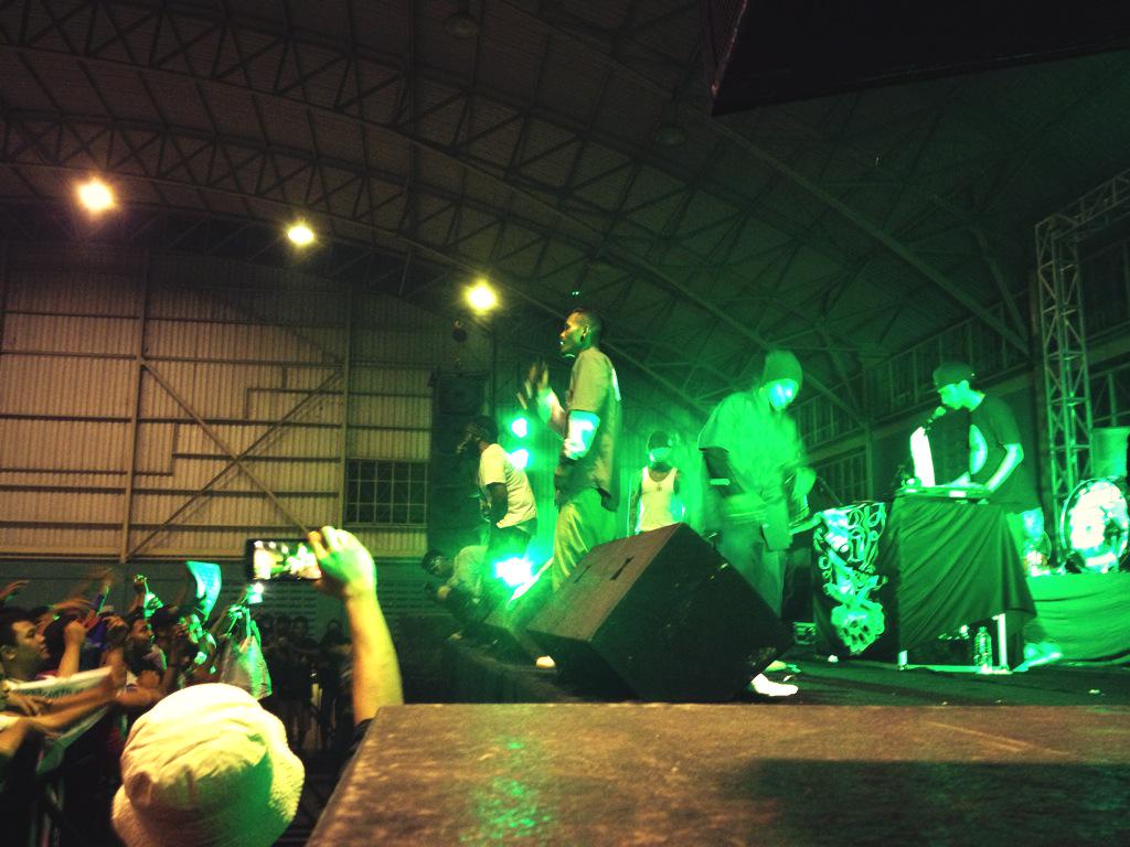 Now <a href="/GoldVoice_Bali/">GoldVoice Bali</a> take control the pit!!!