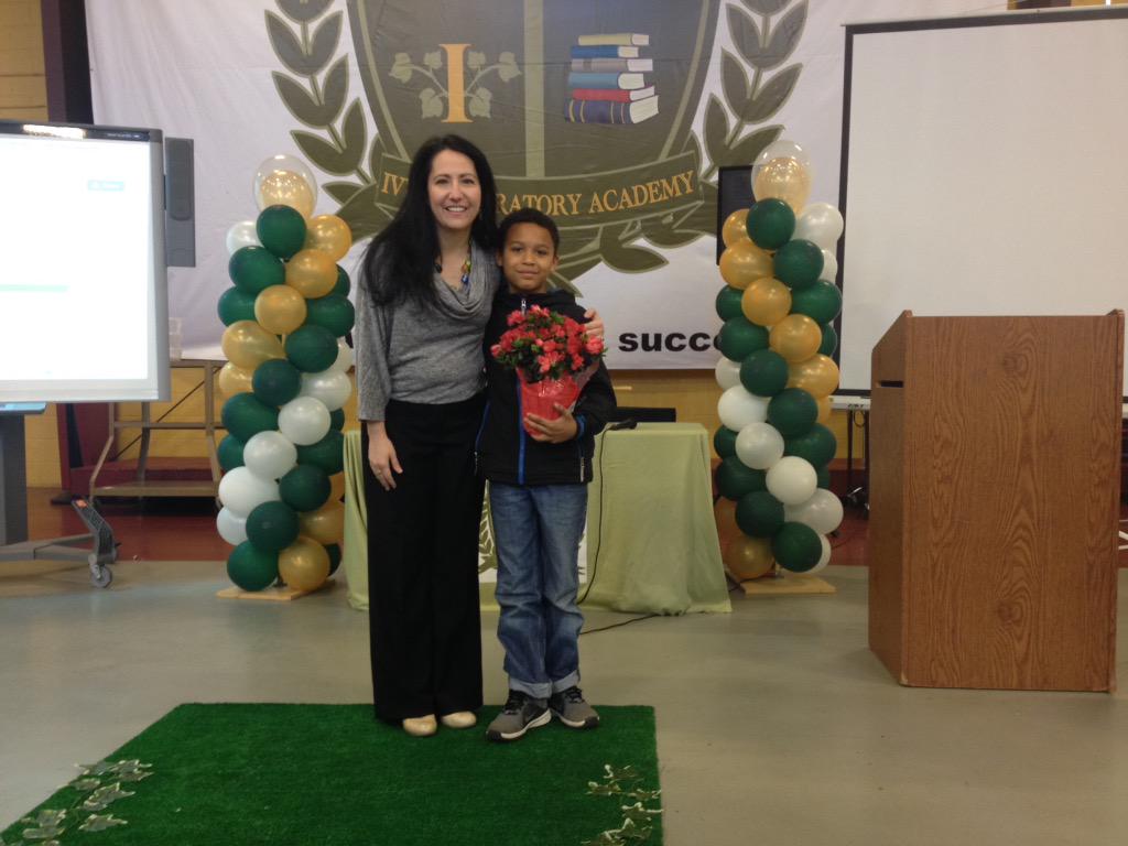 nancy_jester's tweet photo. Super thanks to my buddy Levi for the wonderful flowers this morning at @ivyprepkirkwood and @IvyPrepSchools  #gapol http://t.co/xsBKDyYNv3