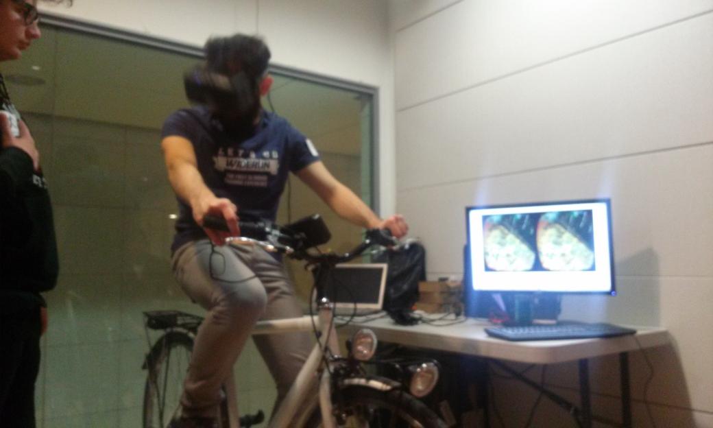 jattacaminarola's tweet photo. Run and play with #widerun #arduinoday2015 #Musetrento http://t.co/vqdu3UWCaU