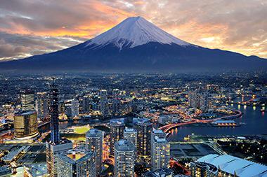 TF_Forums's tweet photo. How about Japan for #TFFIVE !?
They love transformers there, and it leads the world in robotics! http://t.co/CGJPWM1ZaH