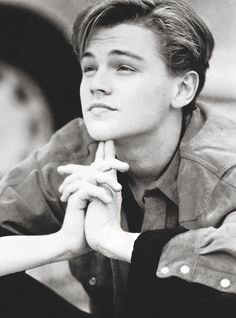 MOVIEMEMORlES's tweet photo. LEONARDO DICAPRIO IN THE 90s 😍😍😍 http://t.co/4VqZXgQSmS