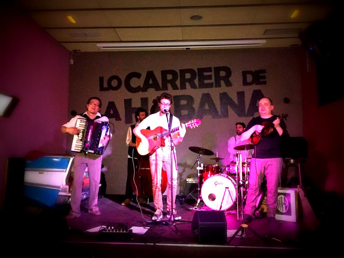 Gràcies a la gent de #Tortosa que ahir ens vau acompanyar a <a href="/LCDLhabana/">LoCarrerdelaHabana</a>! Properament, noves actuacions colonieres!