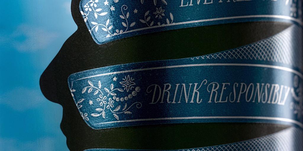 designrust's tweet photo. Great Design by Steve Bonner. Hamilton Vodka
#packaging #vodka #design # http://t.co/VIptZmHpMo