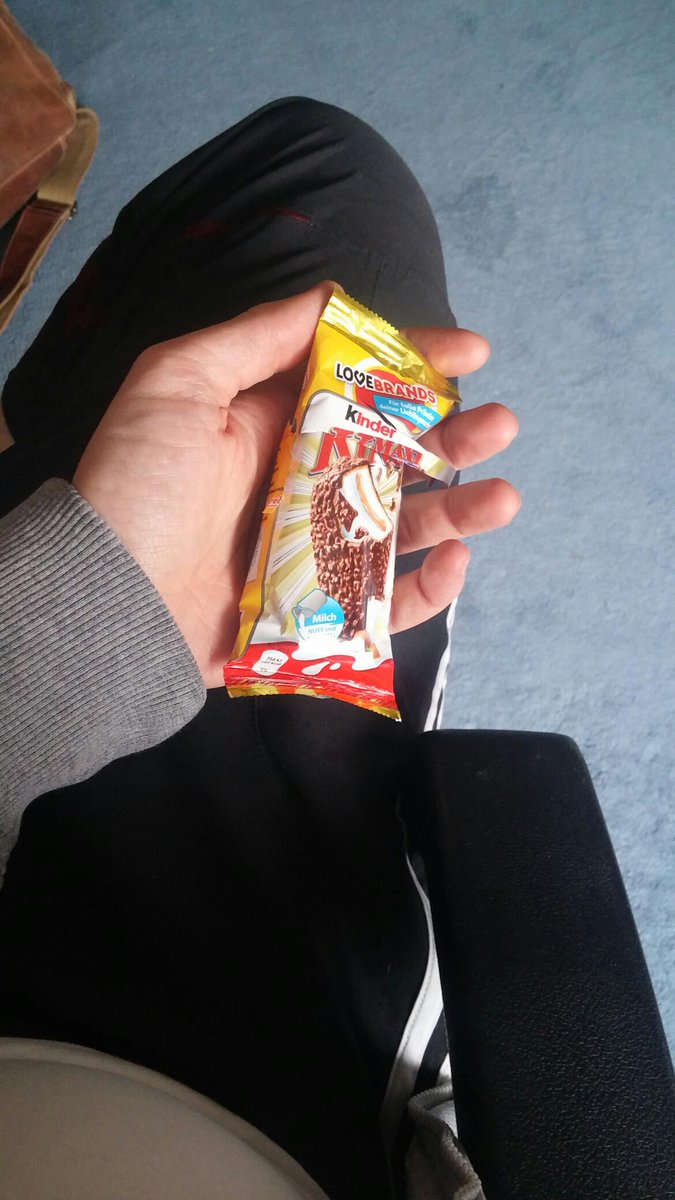 DjRacula's tweet image. Tut mir bitte einen gefallen und nennt das Ding nicht mehr #MaxiKing sondern #MiniKing.