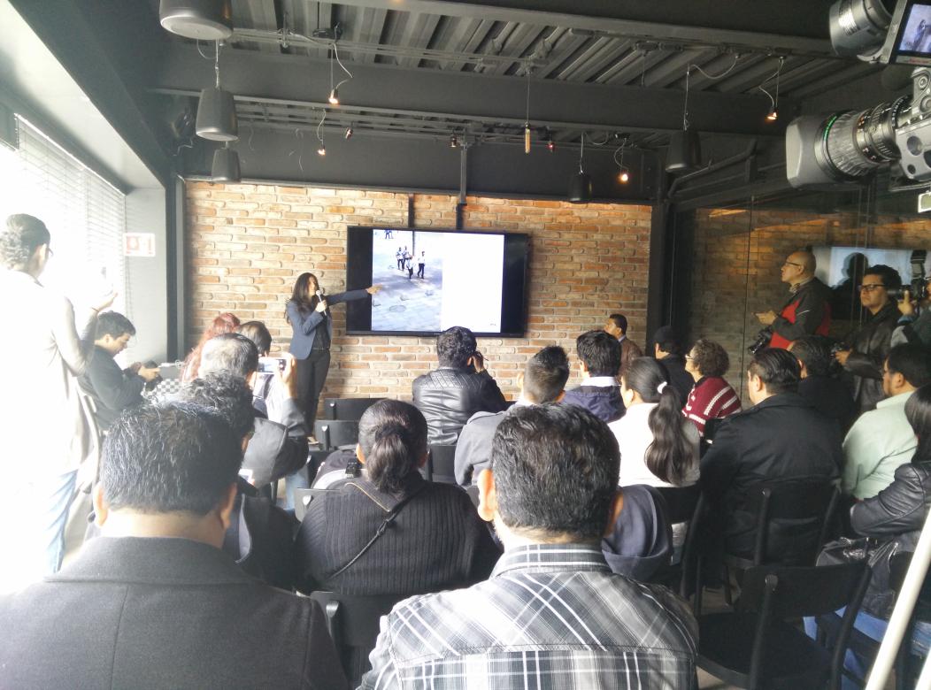 aepCDMX's tweet photo. Estamos en un encuentro con medios para informar sobre el proceso de rehabilitación de @MASARYKCDMX http://t.co/H62B8vQBhp