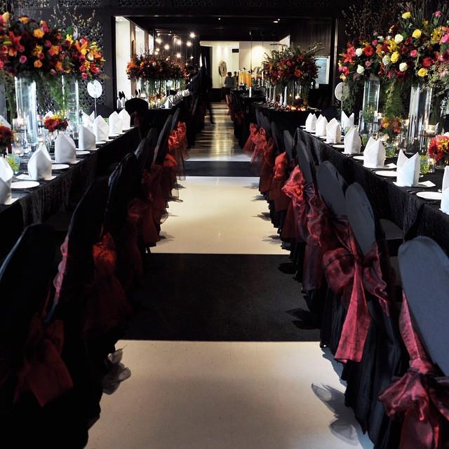 DesiWN's tweet image. By chentaweddings : Nora &amp;amp; Khairil&apos;s reception - before sunset. 
#wedding #dinnerreception… ift.tt/1Egxj8o