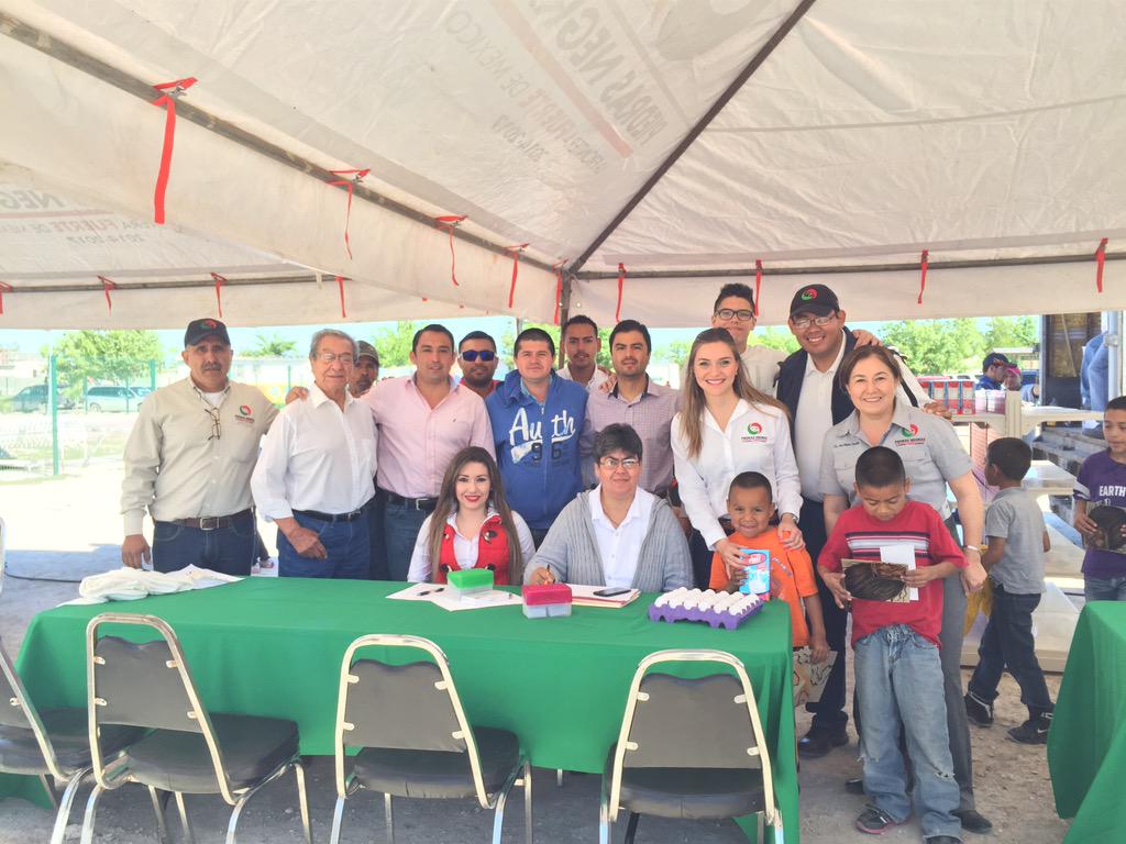 CynthiaVS1's tweet image. #BrigadaDeServicios #ACOROS @GobDeCoahuila @MpioPNegras #HuevoyLecheFuerte @PURONJOHNSTON