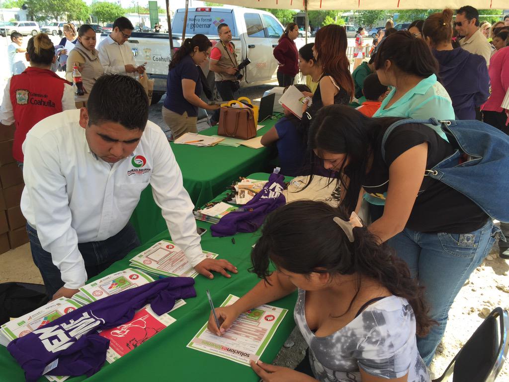 CynthiaVS1's tweet image. #BrigadaDeServicios #ACOROS @GobDeCoahuila @MpioPNegras @PURONJOHNSTON @villarrealsonia #tarjetassolucionesjóvenes
