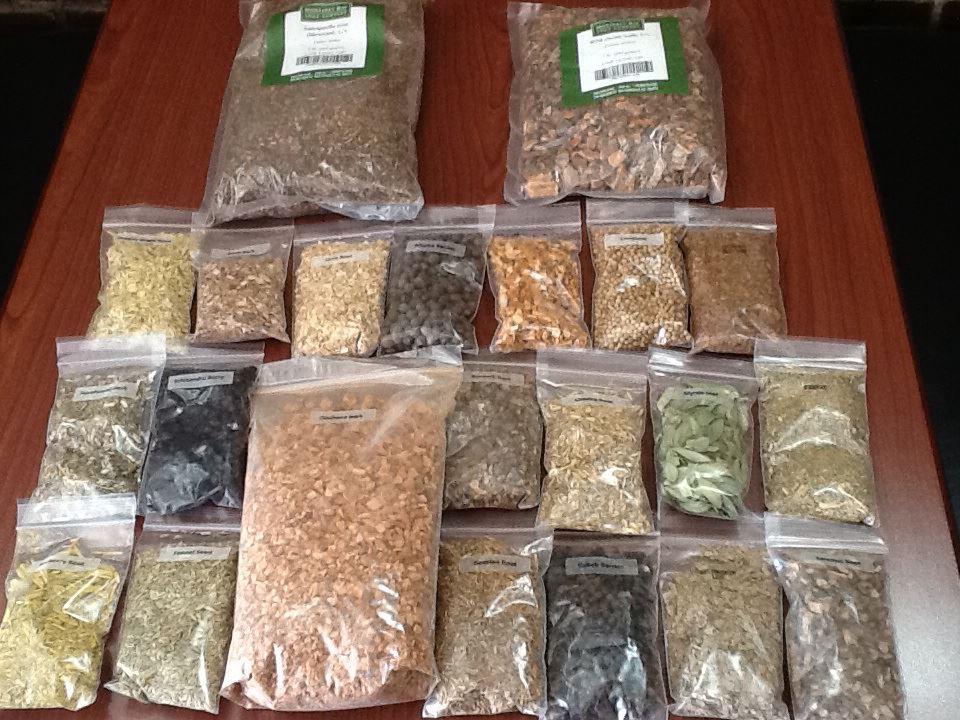 BrokenTreeCafe's tweet photo. Herbs, Roots, Spices http://t.co/WgOCrKQDHq