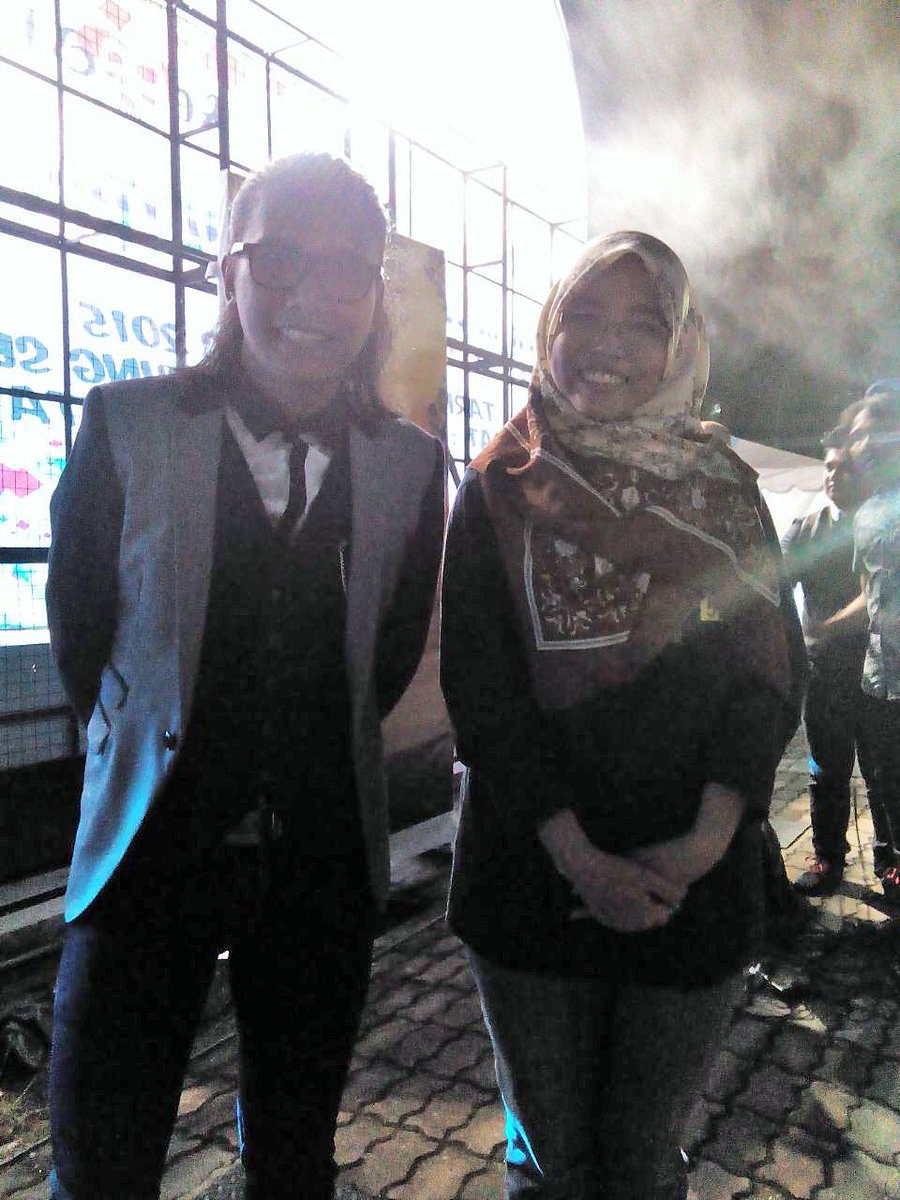 nqaini1's tweet photo. terima kasih @Aepul_Drama  serta @DramaBandMY  :) @Mfessat  FESSAT IV @faeezikhwan @Dausdrama  #TQ http://t.co/LHTyjjD7OY