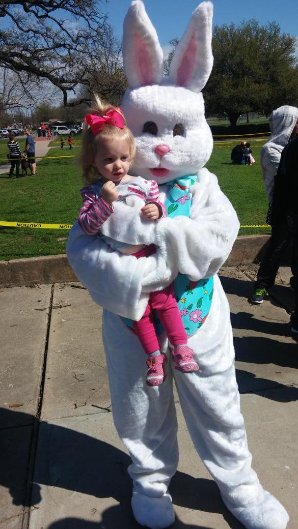 DukeLeDoux's tweet photo. Had fun at the Easter Egg hunt today. Got some candy. Always a good day. #GottaHideMyCandyFromDallas http://t.co/qDUtA3FKhW