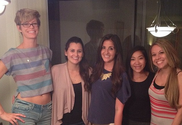 Buzzfeed Uk On Twitter 29 Things Only Girls Over 5 Foot 9 Will Understand Http T Co Wh4yqd10nw Http T Co 86whzx5g0s Twitter