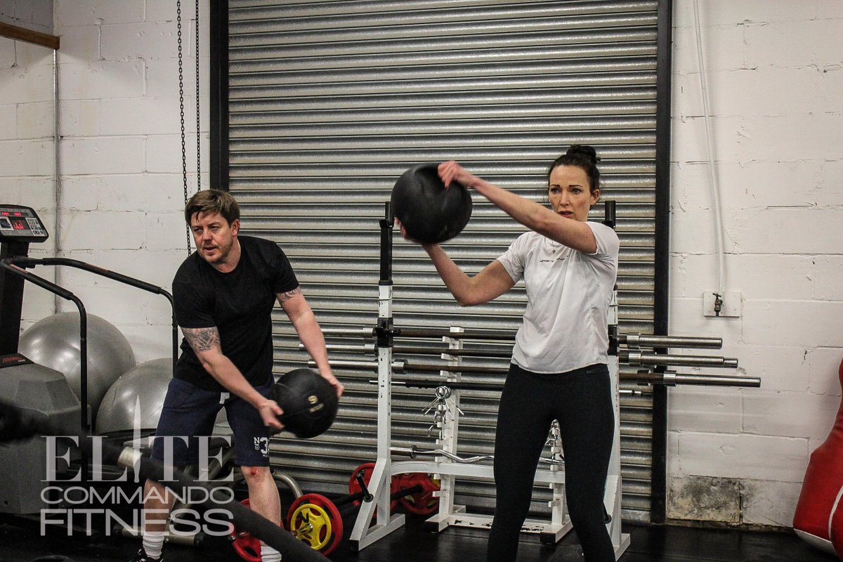 EliteComFitness's tweet photo. This mornings 0800-0900 #HIIT #CircuitBlast.
Contact us to get involved.
https://t.co/ztIswuC92T http://t.co/NWz3jH0krI