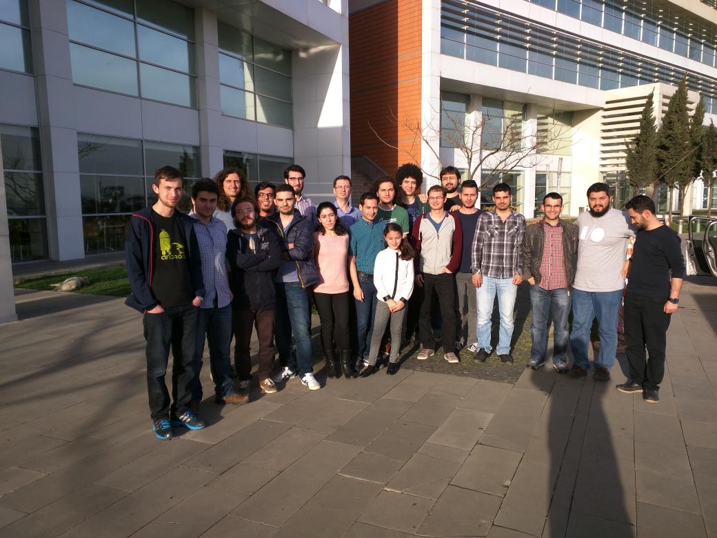 GDGIstanbul's tweet image. We finished our #devstudyjam with 27 people. 🙌 Now it's time to work on our projects. 💻 #studyjam #gdg #AndroidDev