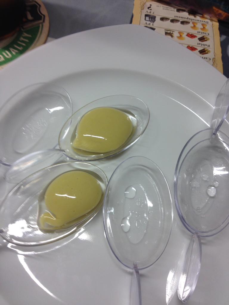 La meva primera sferificació, gràcies <a href="/jordina1982/">Jordina</a>