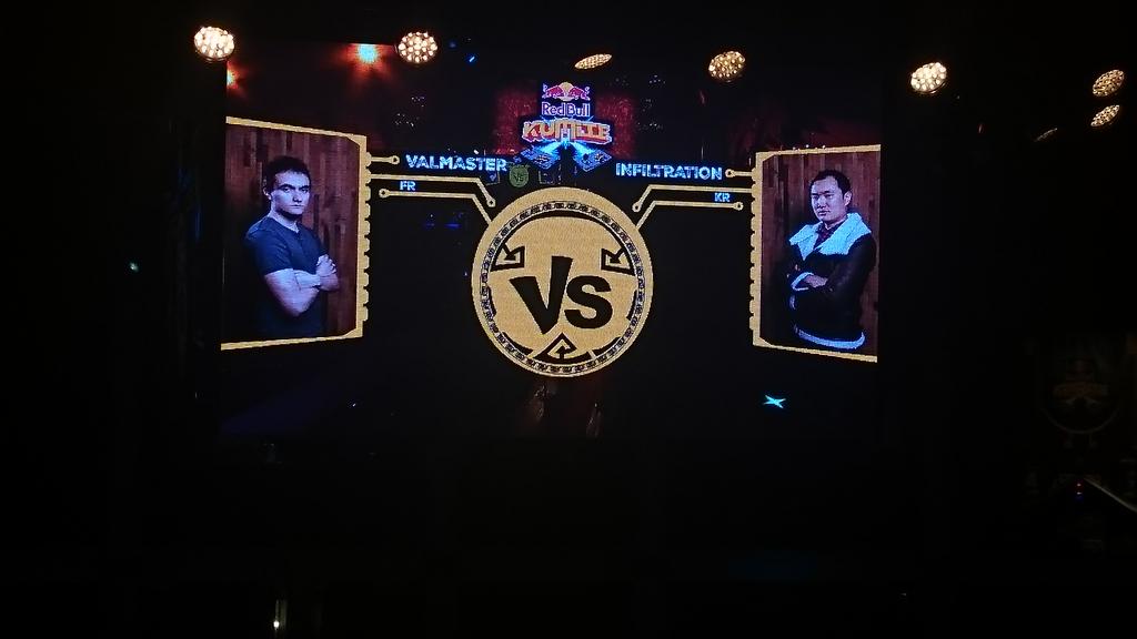 Melody_Mizu's tweet photo. 3ème round des Loser Bracket ! On commence avec Infiltration 🆚 @GL_Valmaster Go #Valmaster ! #redbullkumite http://t.co/kwgGIhigfk