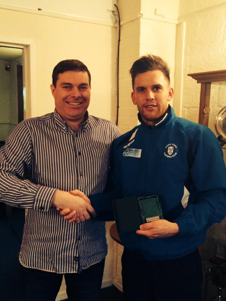 BuryTownFC's tweet photo. @theonebullbury Man of the Match was @RussellShort_ .  Trophy presented by Martin Swallow BTFC supporter http://t.co/qQWiGE4Zvy
