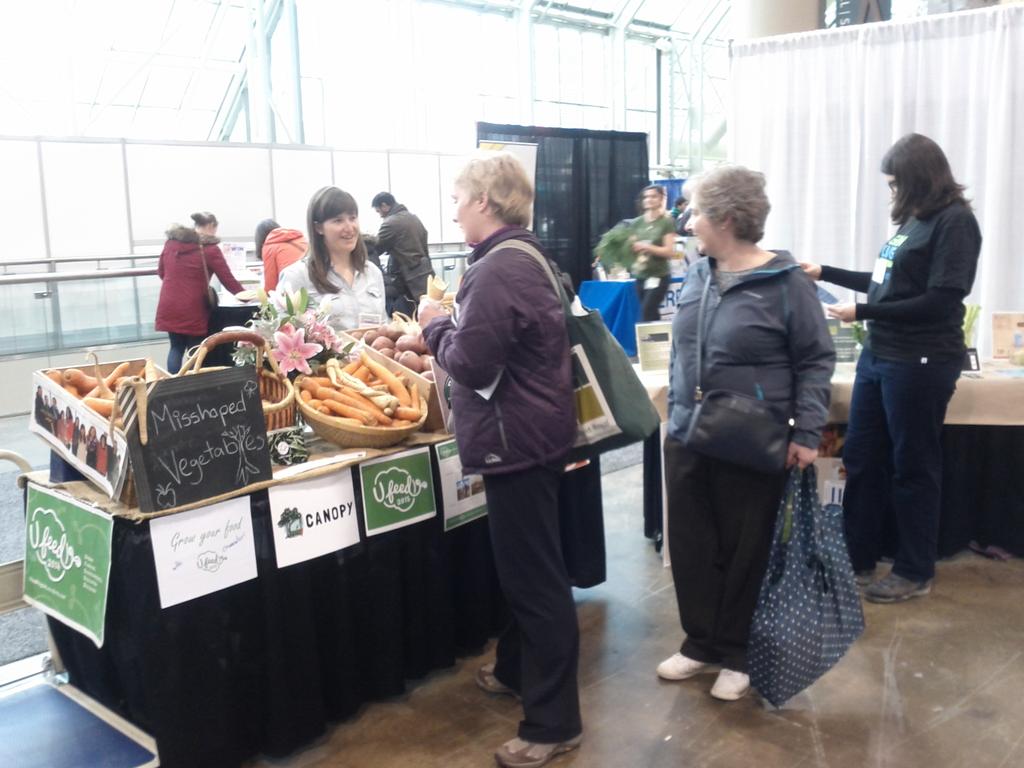 KatrusiaBalan's tweet photo. Visit booth 510 at #GLS15 to learn all about how to reduce #foodwaste and the #TOwastestrategy! http://t.co/y6tHjHnmUL