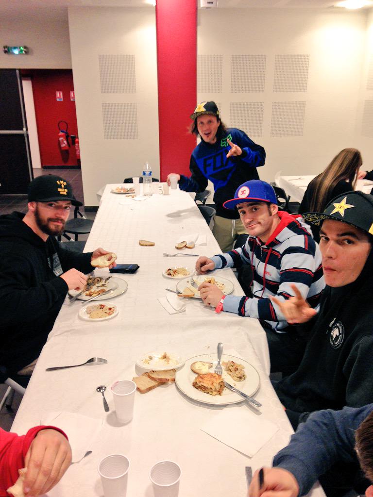 NIGHToftheJUMPs's tweet image. The riders are #Chowingdown in the Tours Cafeteria demolishing the #NOTJLasagne. Best food = best performance!