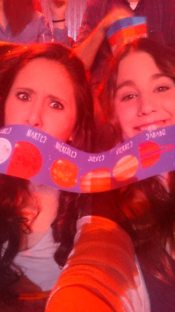 Lety151992's tweet photo. @circoprice tarde de magiaaaa http://t.co/4nySd1N6eE