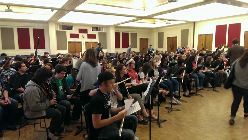 KappaKappaPsi's tweet photo. Reading band. #SWDCon2015 http://t.co/nLuXO25tdx