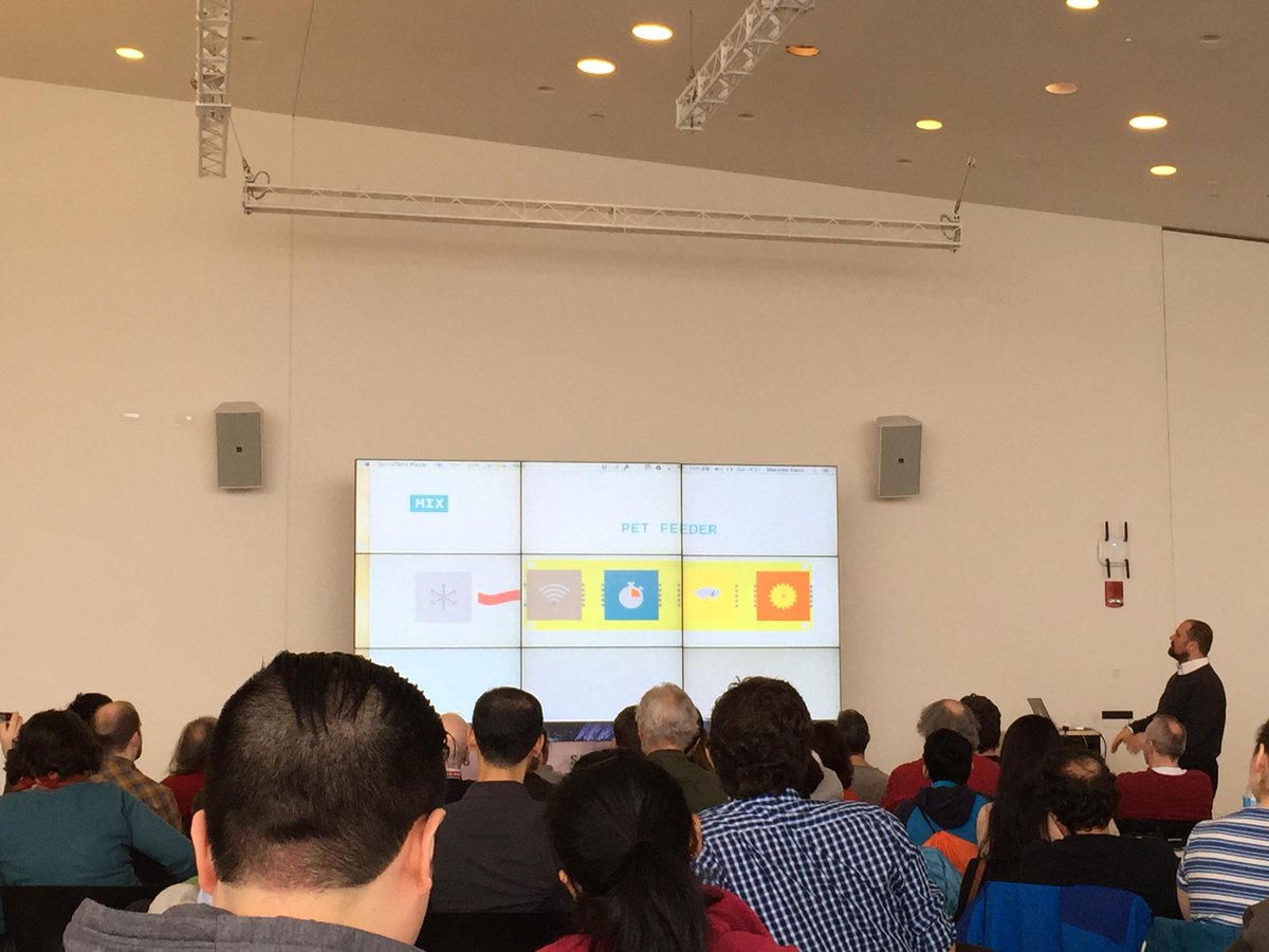 ericnakagawa's tweet image. Whoa... the upcoming Arduino Eslov modules are 👍👍#ArduinoD15
