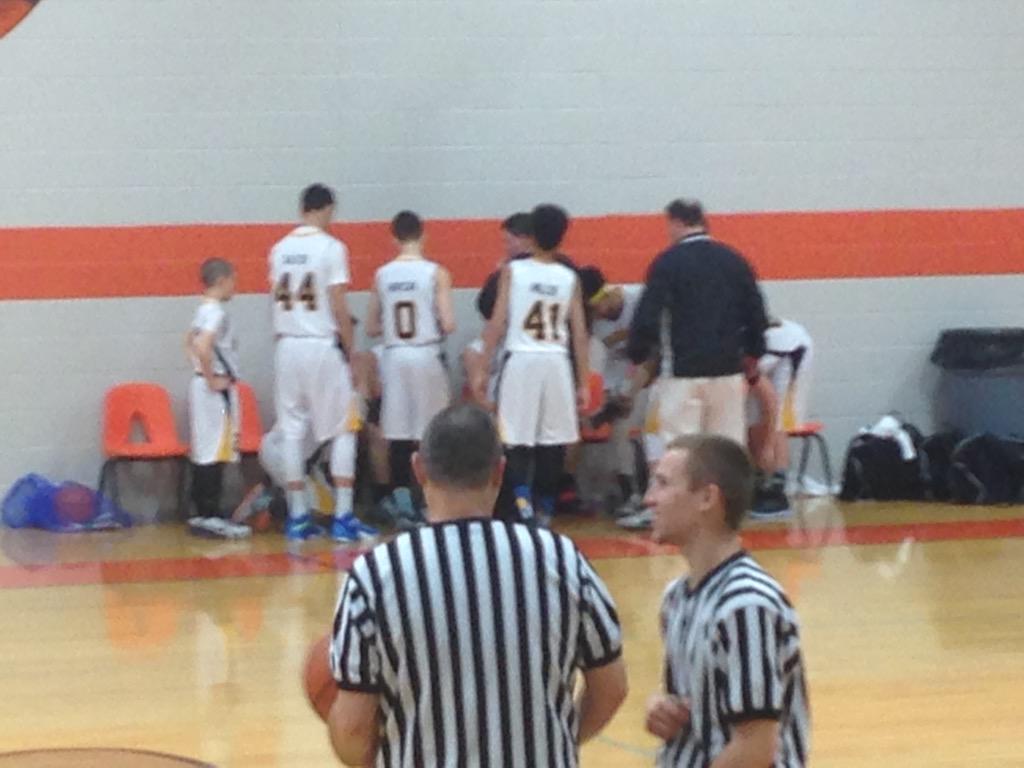 i_am_king_KY's tweet photo. Pigeon Forge Middle School #LegendsElite http://t.co/pYWAWUJnMl