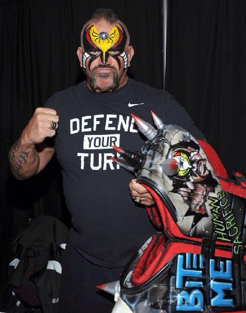 Starshot9's tweet photo. Caught up with old friend Animal at Wrestlecon. Sure miss Hawk! He was truly a close friend http://t.co/8o7cS9epDh
