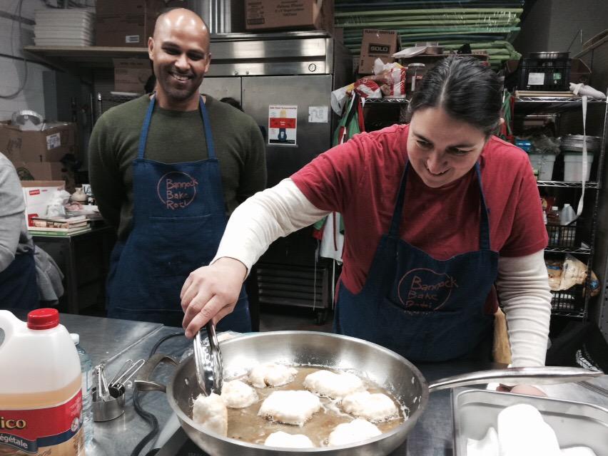 AboriginalPeel's tweet photo. @Lunarlanding Lisa Myers making #FryScone #FryBread @AGMthink @edenfoodbank #Mississauga #SharingOurFood #Traditions http://t.co/FMQ0U5mBSG