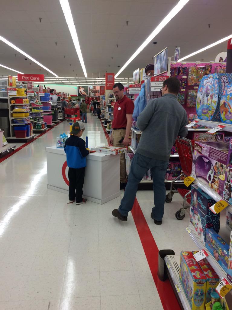 Toy Demo Event was a hit with the #wildwildwillmar kids! #dps #fillyourbaskets <a href="/Adam_Reiter/">Arbitrum Now</a> <a href="/bob_orourke/">Bob O'Rourke</a> @MindiT661