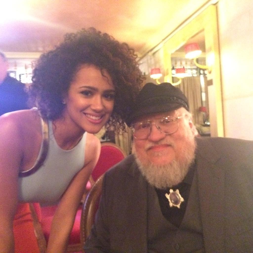 GRRMspeaking's tweet photo. Good times with cast and crew at San Francisco premiere #GameOfThrones http://t.co/kMCaNaylGZ