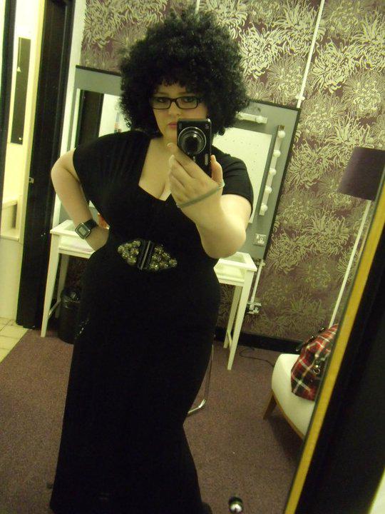 capturedbynic's tweet photo. @BBCTheVoiceUK @iamwill #FunkNation #thevoiceuk #teamwill #TeamWigs #willTVselfie Had to join the afro action! http://t.co/0E9X6Fag9U
