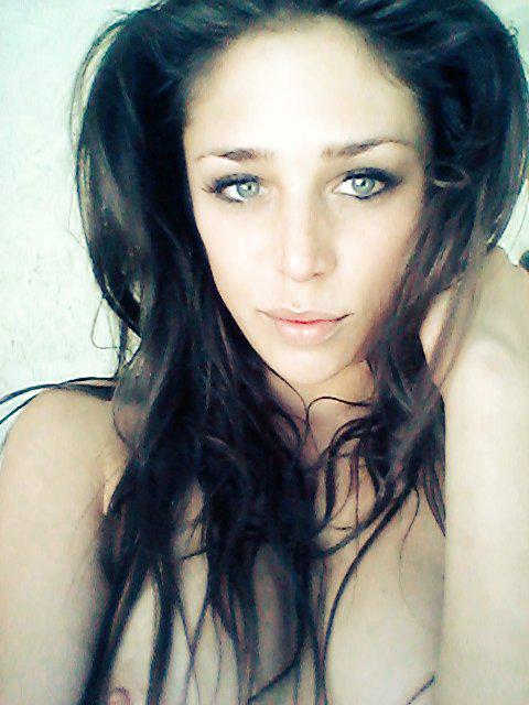 Xo #tanning http://t.co/EzTKlkjWU5<a href="/tag/tanning"class="tags">#tanning</a>