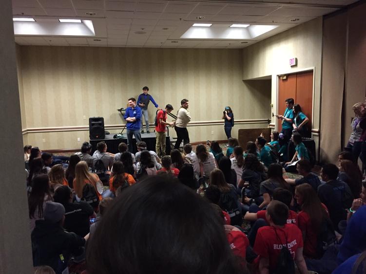 OEStuco's tweet photo. Trino the magician and DK! Pure Leadership @SOEstuco @mascmahs #PureMSL http://t.co/ta2slfHJCc