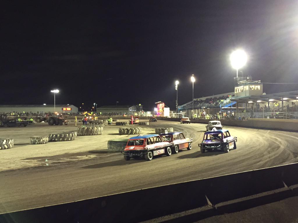 Super smooth, super fast racing surface here at the best stock car track in the country #lovekingslynn