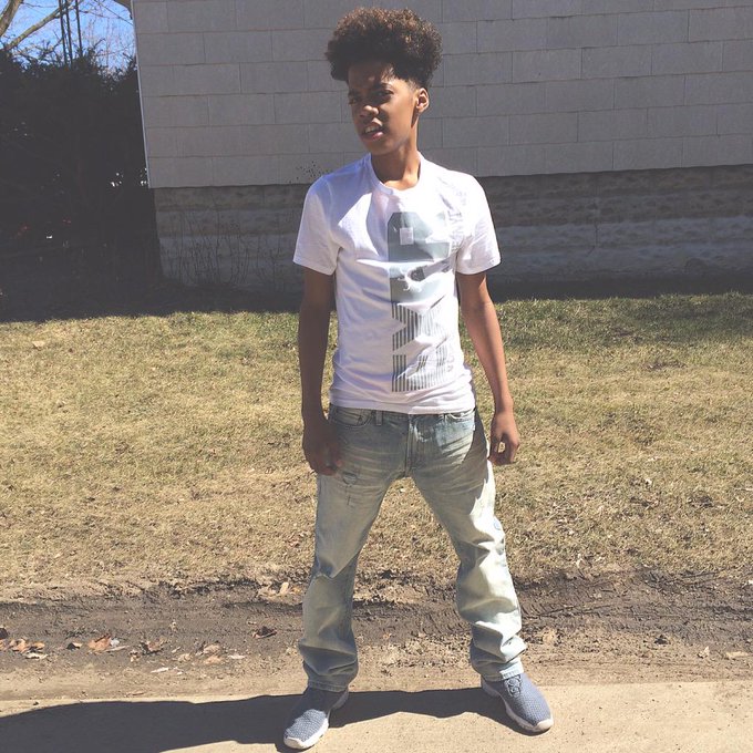 .im back 💍💕🔐 http://t.co/rImXmtBTBc