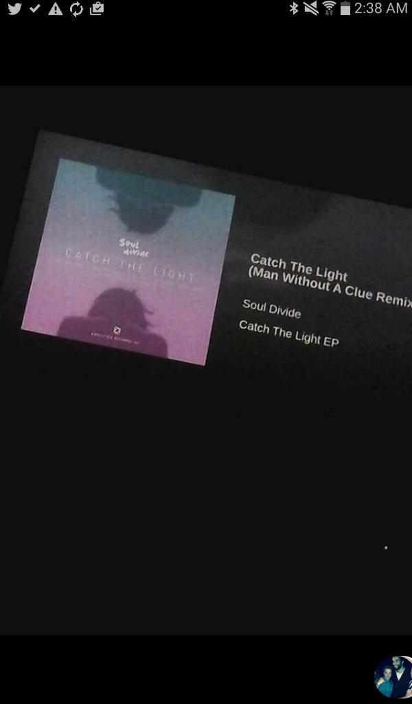asapalmer69's tweet photo. What a tuneee #souldivide #amplifiedrecords #LetItBe....Alright #CatchTheLight #souldivide http://t.co/mDZ4hjQaf7