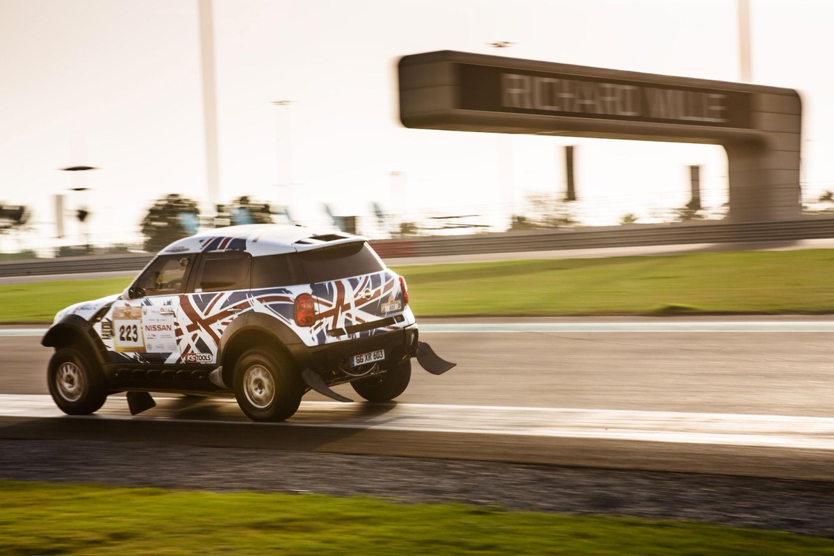 More photos of the #SSS at the #ADDC25 here: x-raid.de/abu-dhabi-dese…