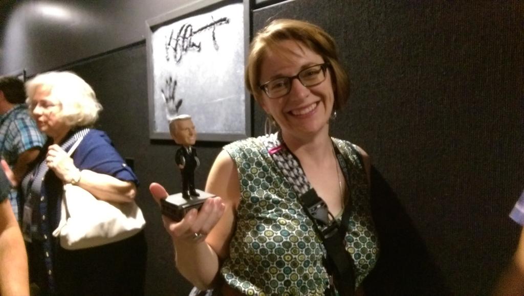 vintagecameos's tweet photo. Mini Robert found @biscuitkitten ! #tcmff #tcmffselfie http://t.co/SS9U6nF0in