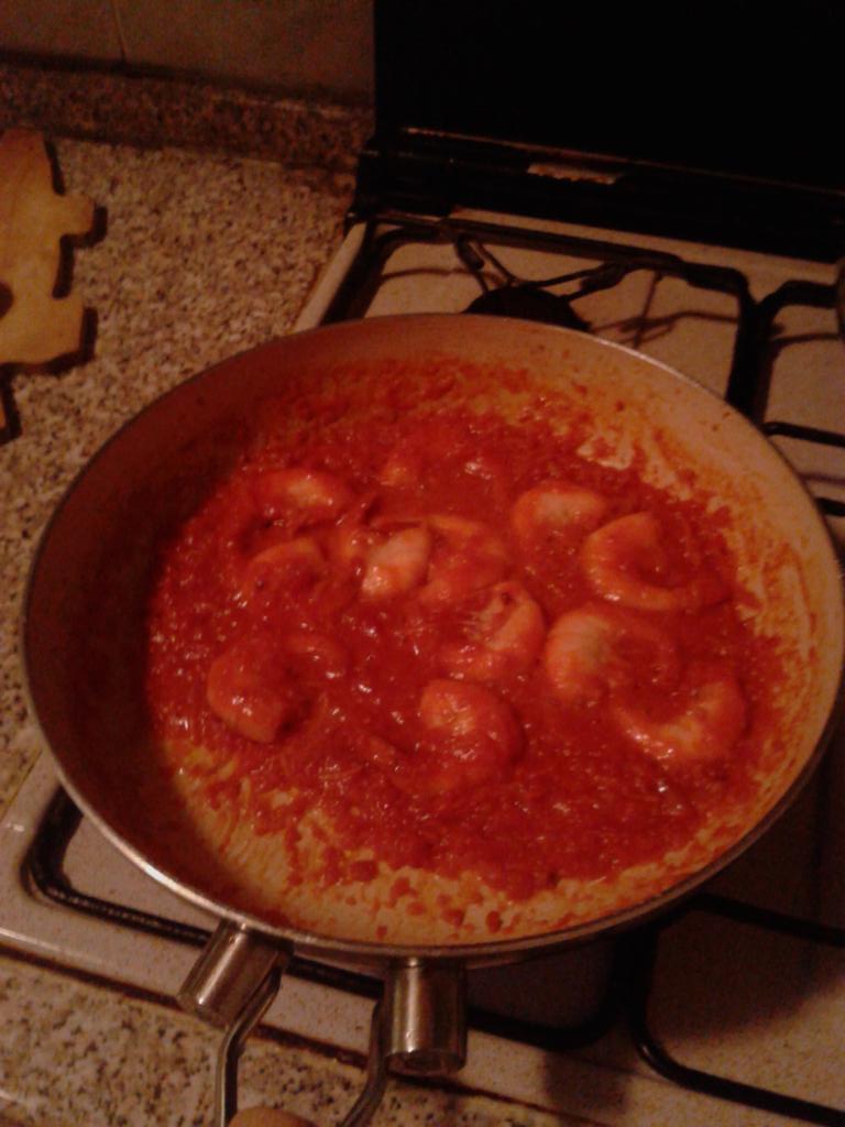 Cla_3glia's tweet photo. #pasta #alsugo #con #manzancolle #pesce #ottima http://t.co/oyugTwupz7