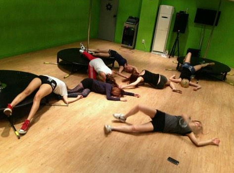 KiraLHeart's tweet photo. SM saca #EXOFirstLove y mi Twitter se vuelve como...

#EXOComeback2015 http://t.co/CmnkIiRJNk