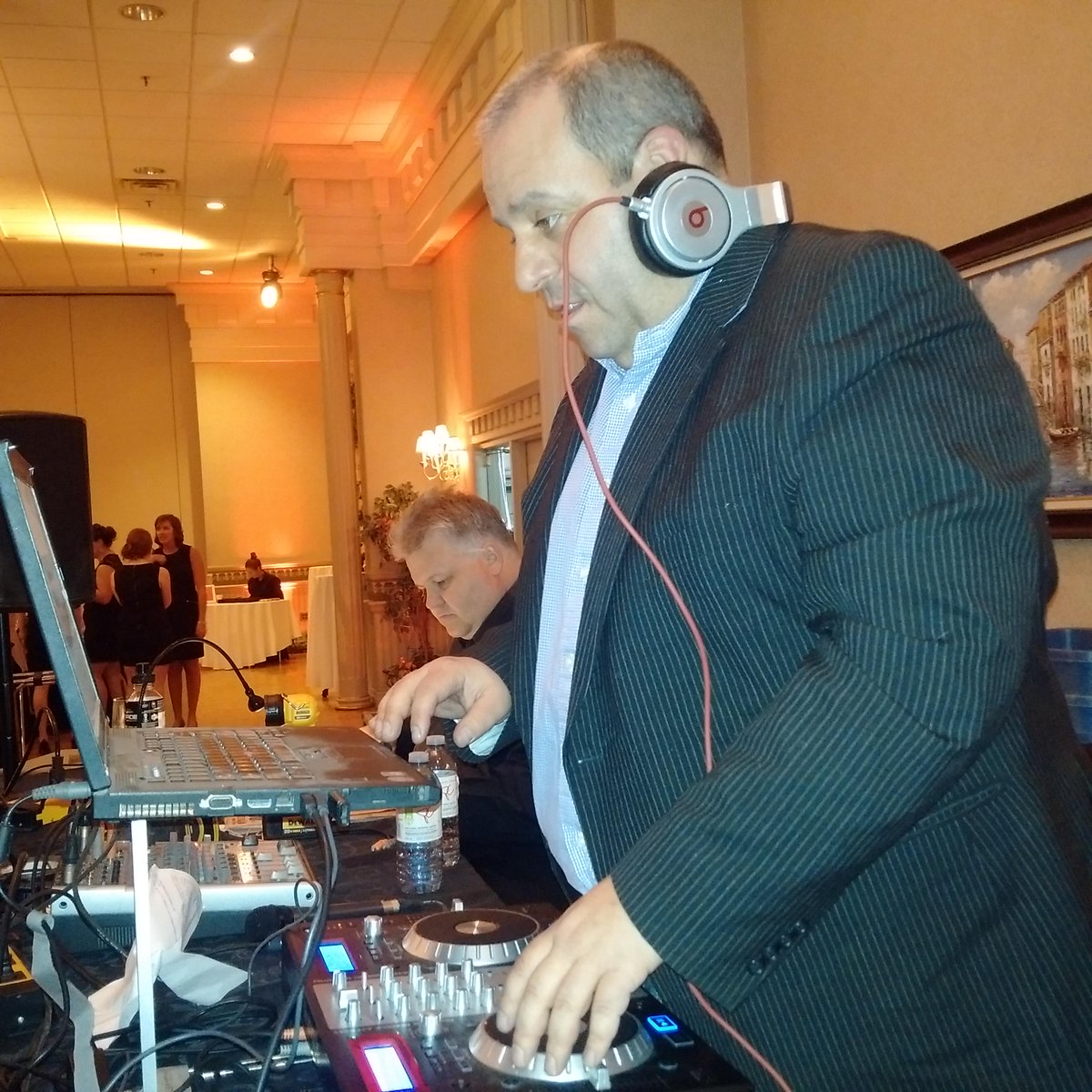 djbigzig tweet picture