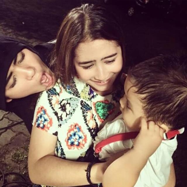 Goodmorning Alicious 😘udh staytune di inbox pagi bersama <a href="/alysyarief/">Aliando Syarief.</a> ? RETWEET yang lagi nungguin ali di inbox!