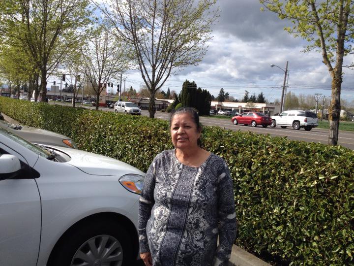 JenDowlingNews's tweet image. 65 year old woman says she was accused of stealing a smart phone she wanted to give back #koin6news #phonetrouble