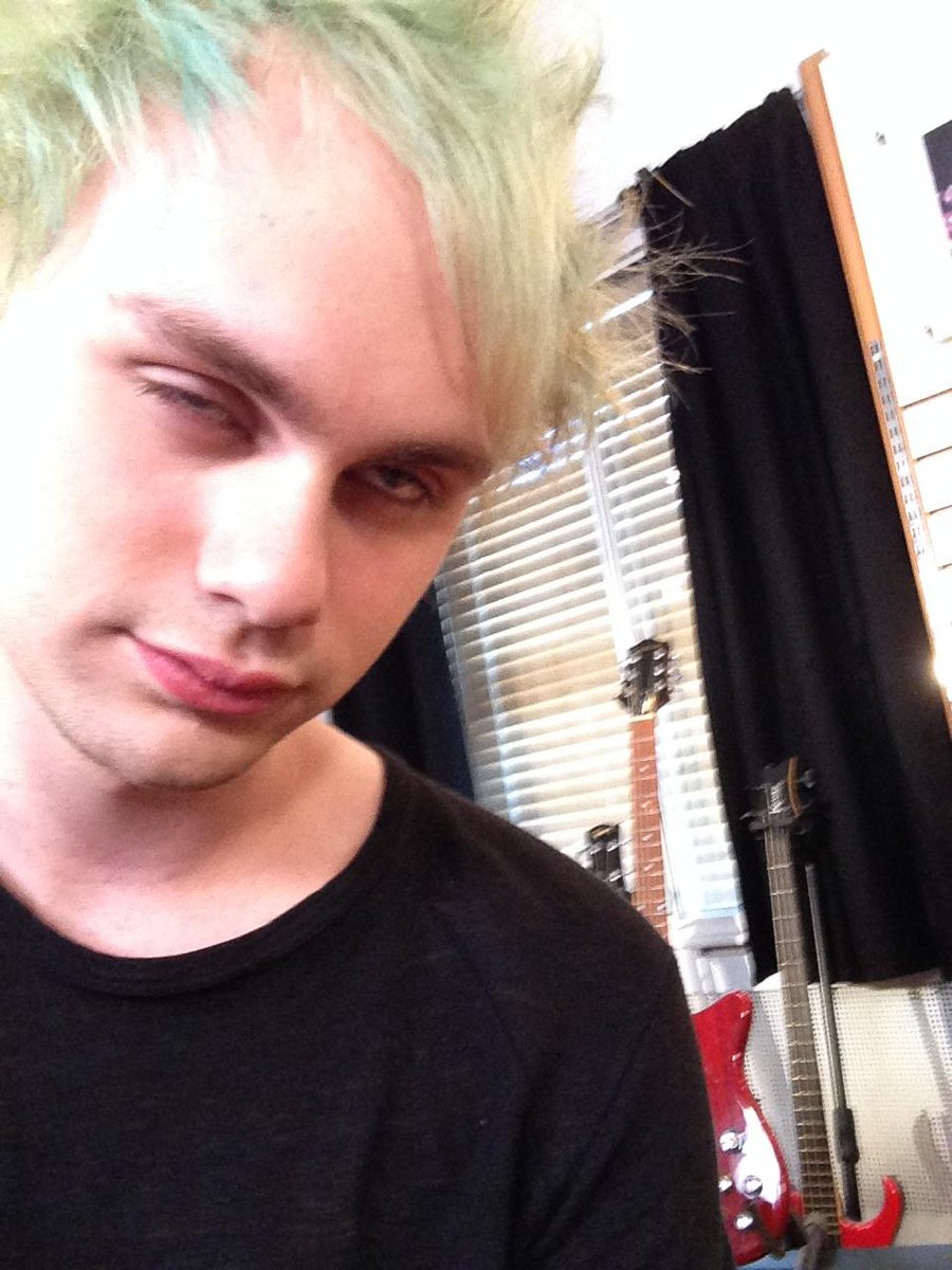 maplememichael tweet picture