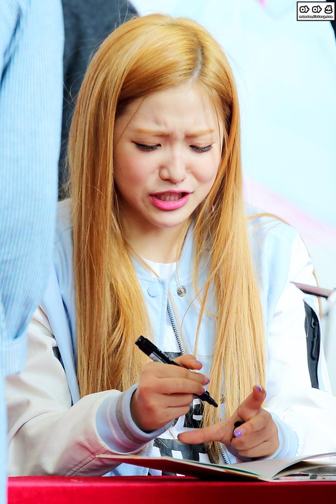 CBOUxzUUsAA-N_8.jpg:large