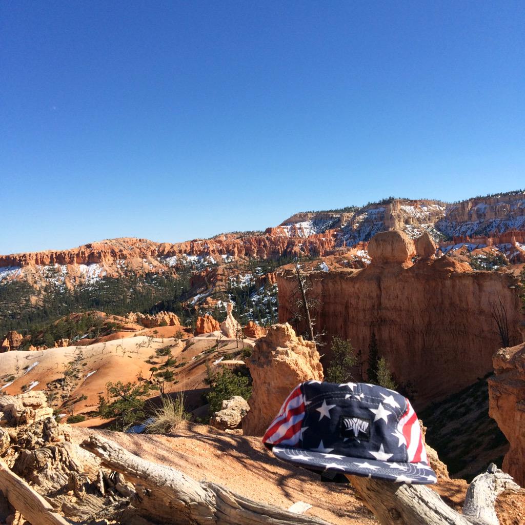 Jimmy_Contiki's tweet photo. @serengetee in Bryce Canyon National Park.

#Utah #WearTheWorld http://t.co/tFIh8iD8CY