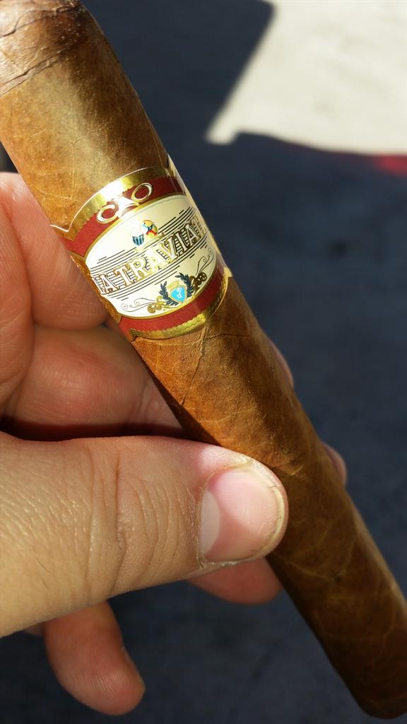 armgar73's tweet photo. Enjoying a La Traviata 
@caocigars http://t.co/FEb7in2qI4