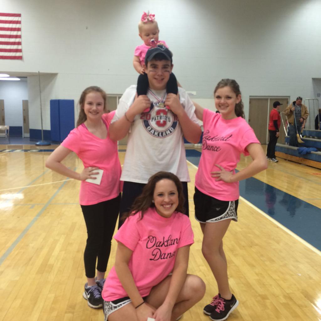 emily_heim's tweet photo. Fun day of dodgeball with a few of my favorites. #hvcy http://t.co/lwqrpiLVgt