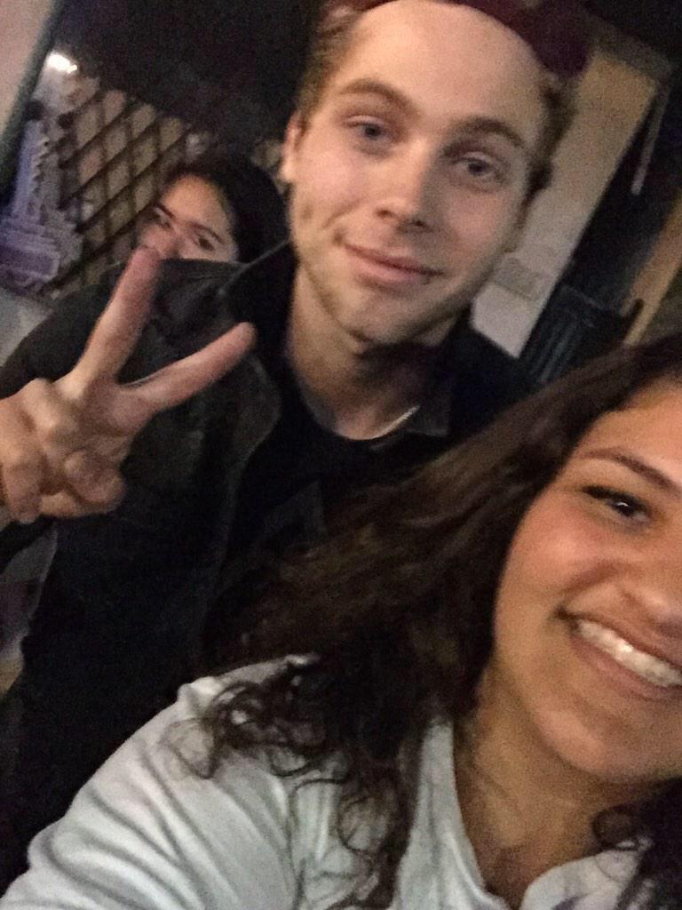 breadsmiling's tweet image. Im honestly feeling so attacked right now